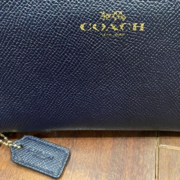 Coach Wristlet - Picture 3 of 4